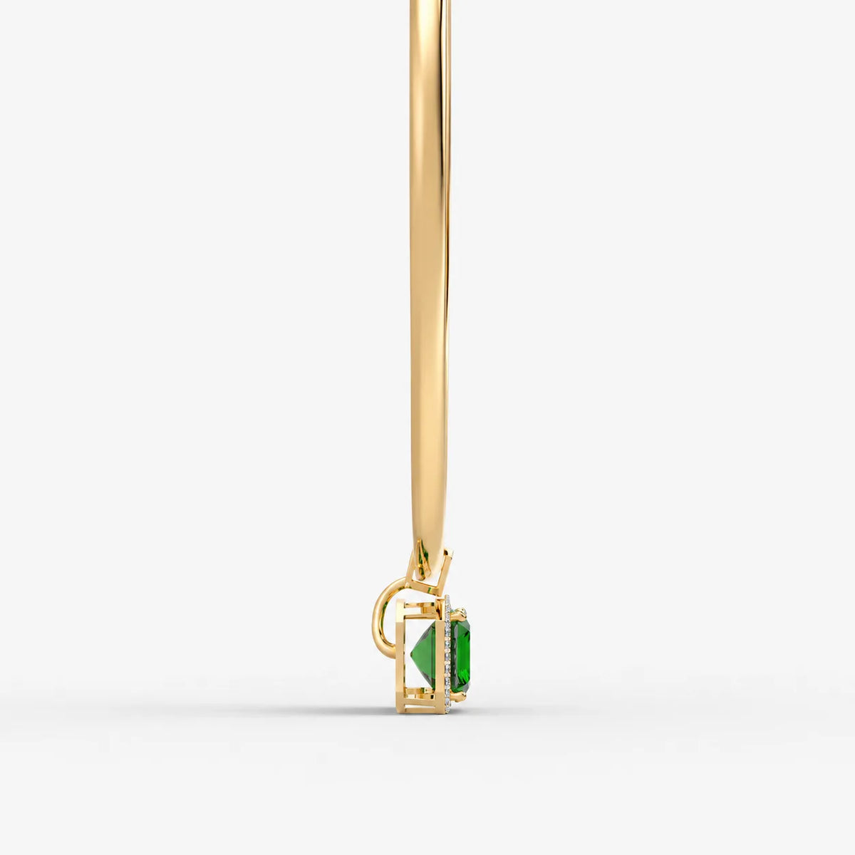 The Grand Estate Pendant