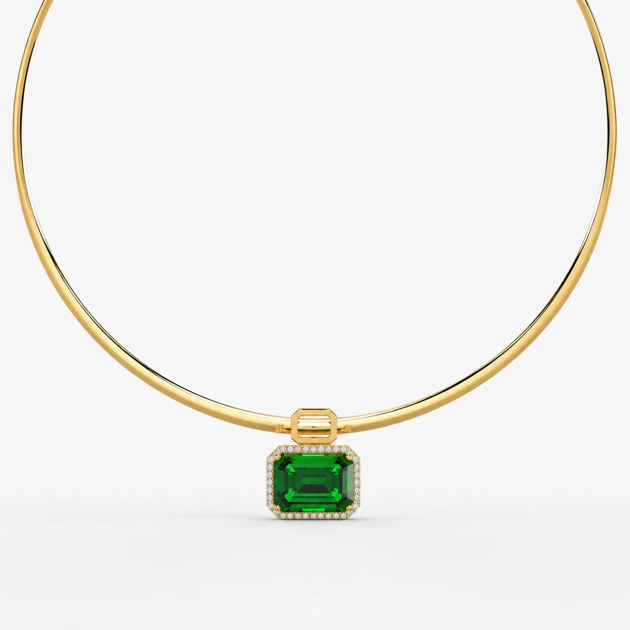 The Grand Estate Pendant