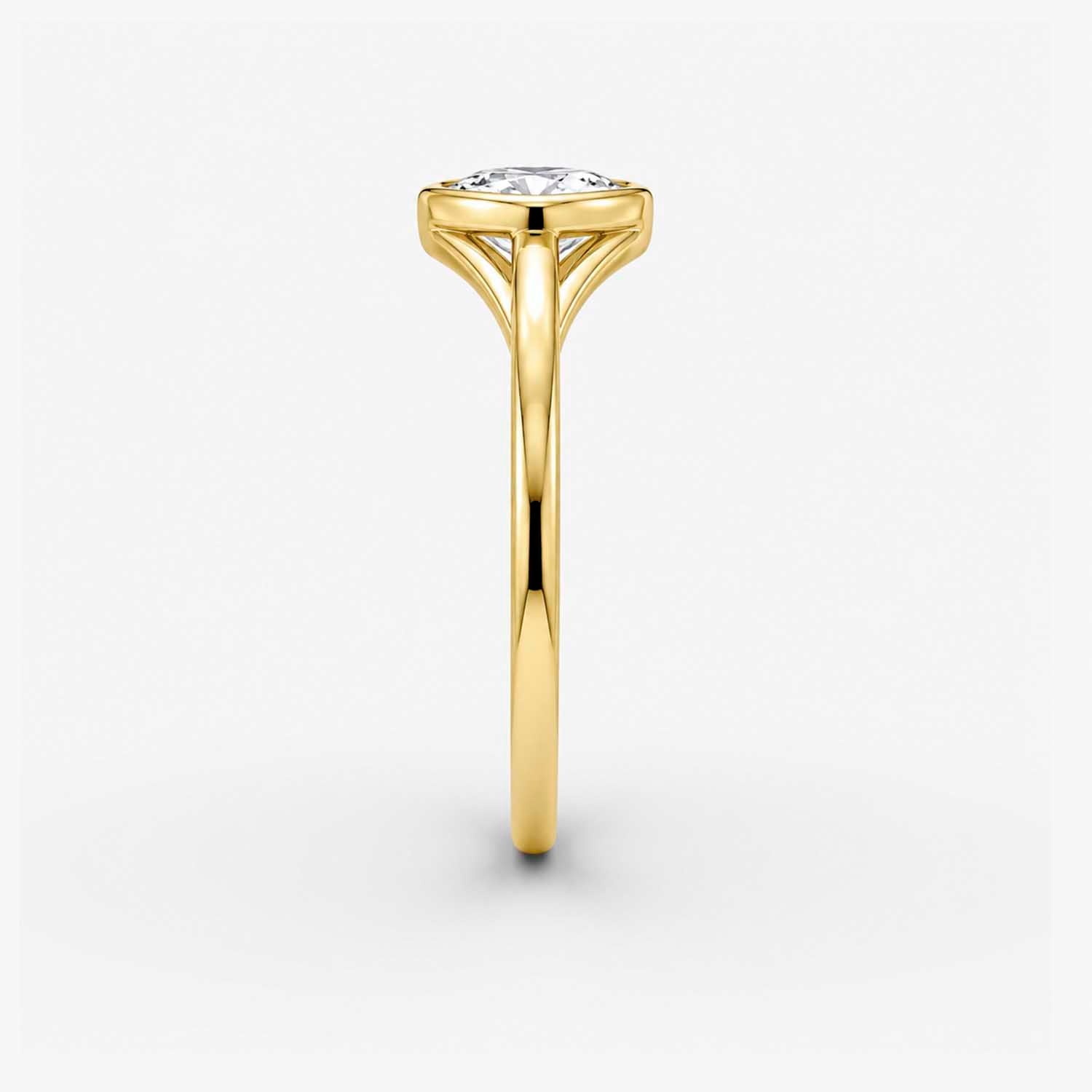 The Lux Ordo Lumiere Heart Bezel Twist Ring
