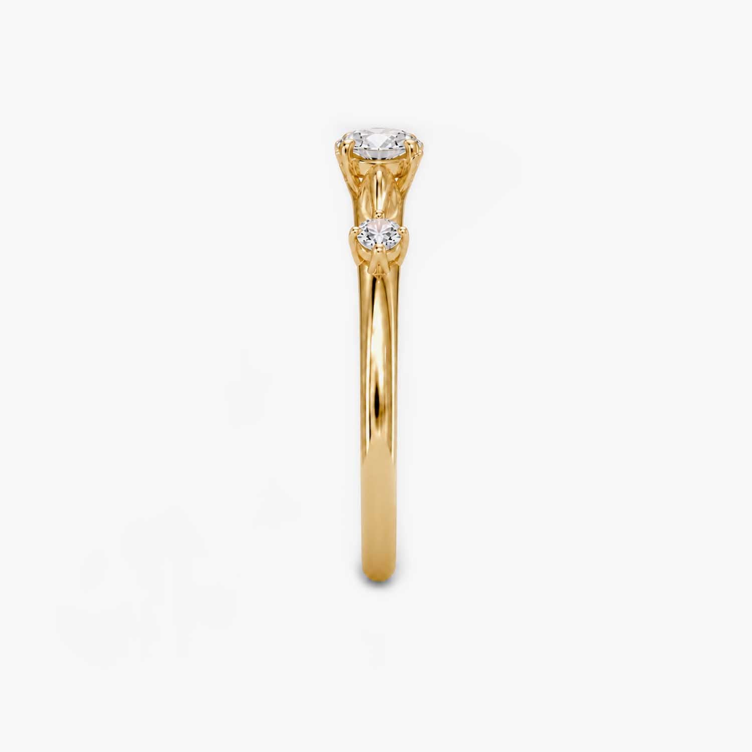 The Lux Ordo Lumiere Round Leaf Pave Ring
