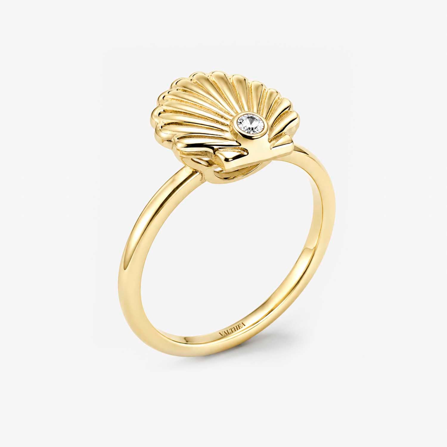 The Lux Ordo Fluctus Shell Diamond Ring