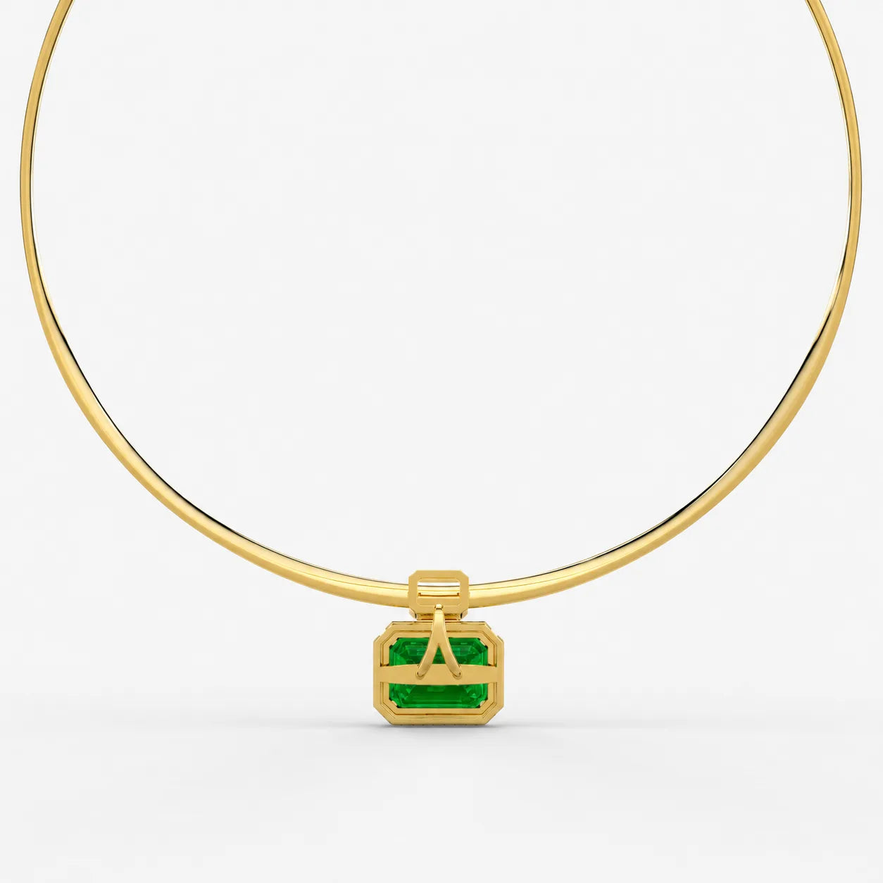 The Grand Estate Pendant