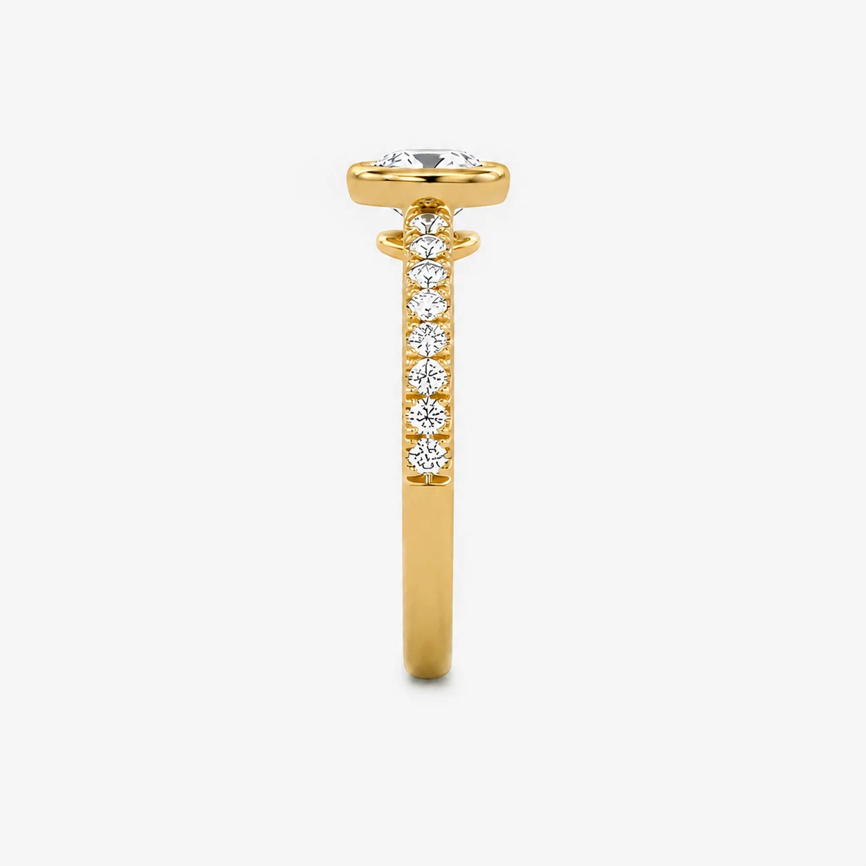 The Lux Ordo Lumiere Oval Bezel Pave Ring