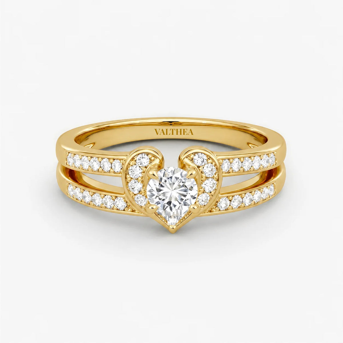 The Cor Lumiere Heart Solitaire Ring Set
