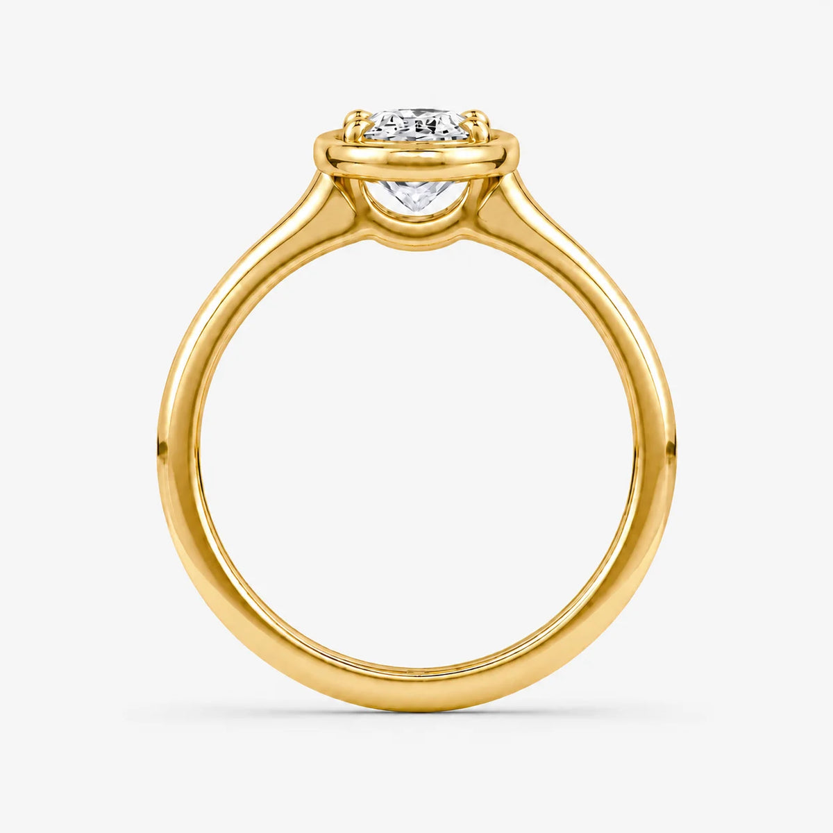 The Lux Ordo Lumiere Round Bezel Hammered Ring
