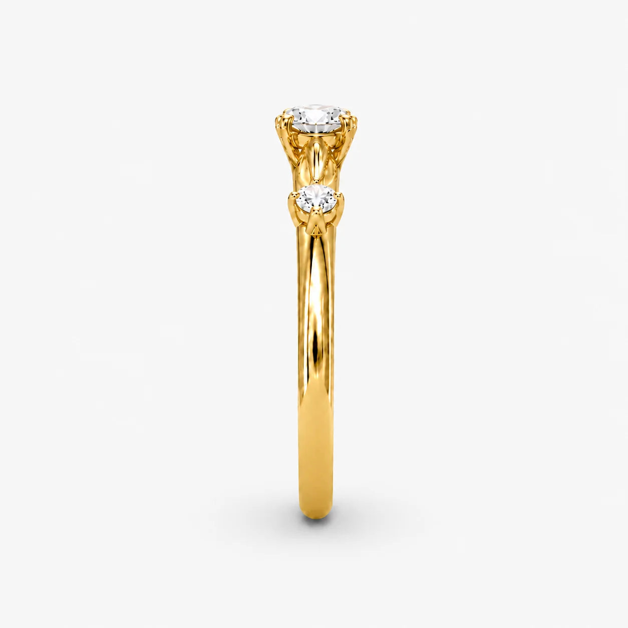 The Lux Ordo Lumiere Round Leaf Pave Ring
