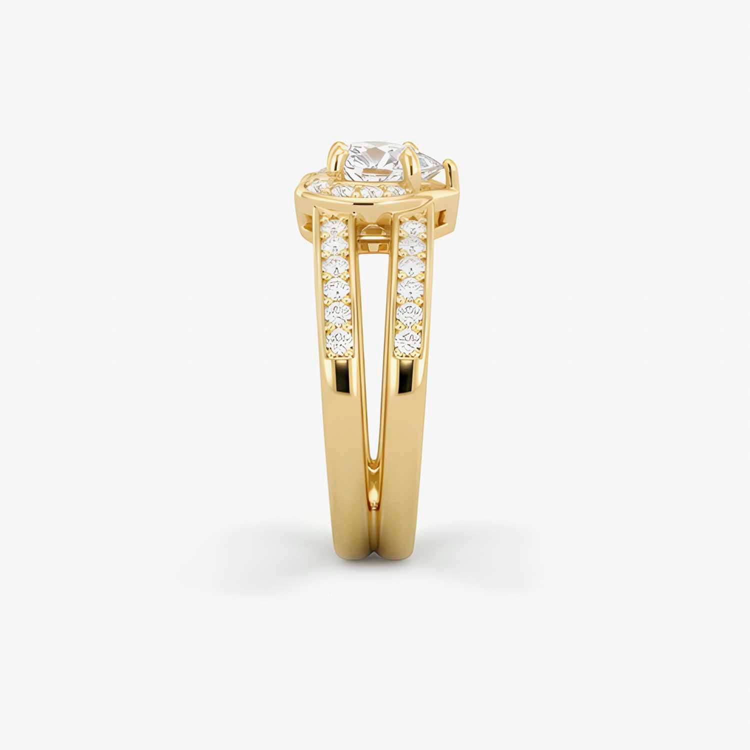 The Cor Lumiere Heart Solitaire Ring Set