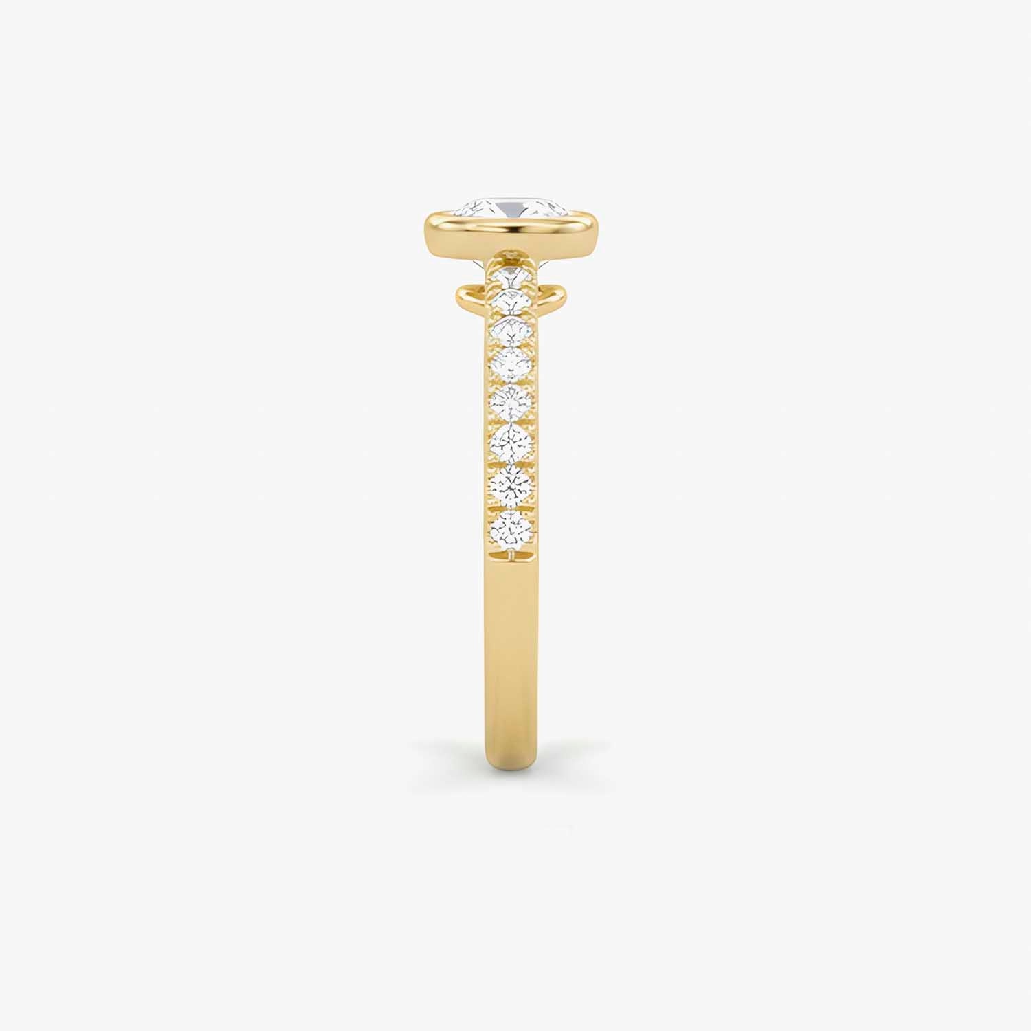 The Lux Ordo Lumiere Oval Bezel Pave Ring