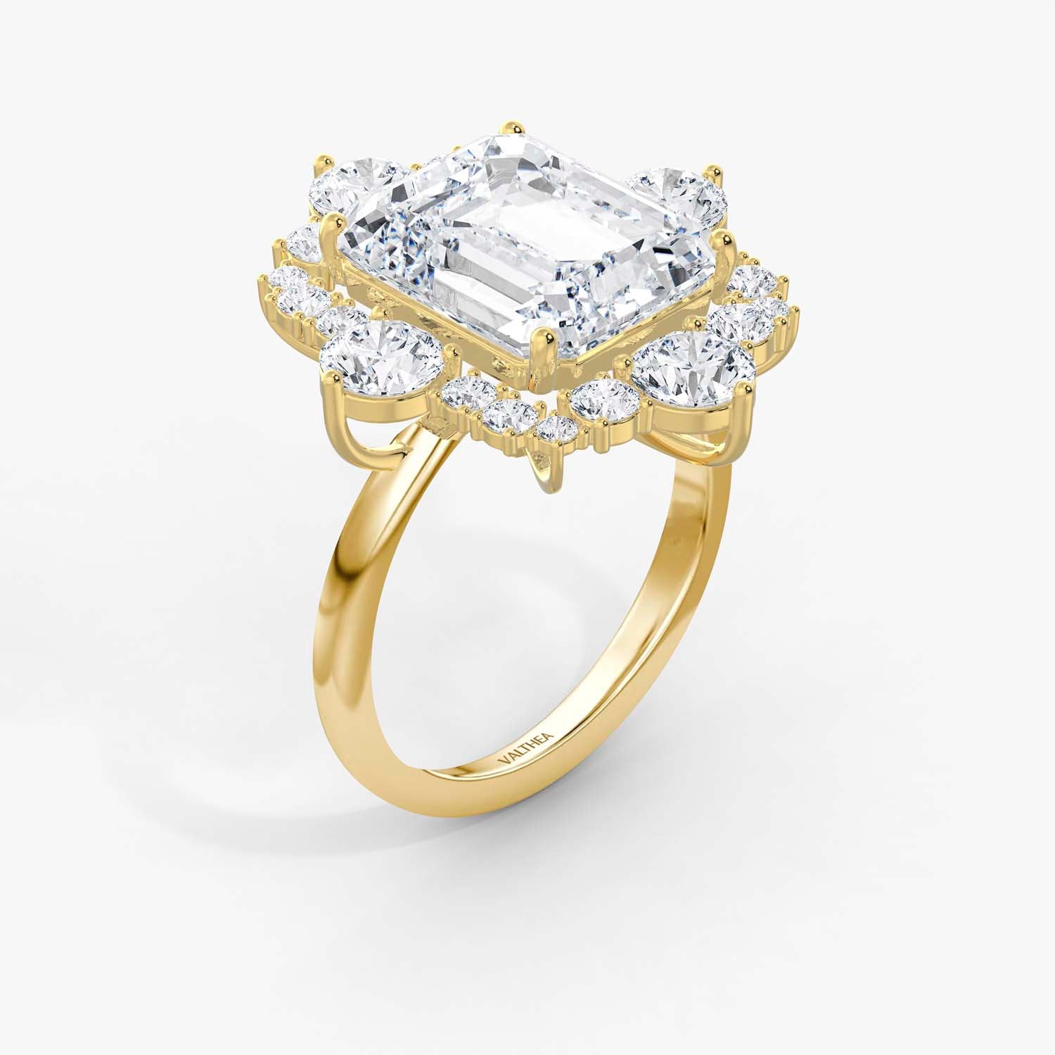 The Stella Halo Ring