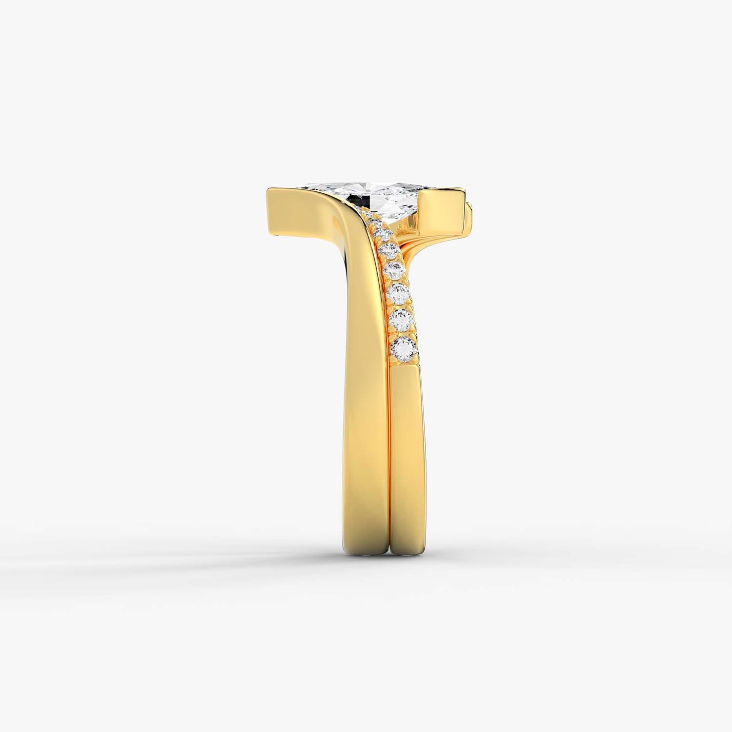 The Fine Float Ring